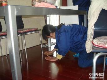 圖 石橋鋪清潔服務(wù) 商鋪擦玻璃 商鋪開荒清潔 商鋪地毯清洗 重慶家政